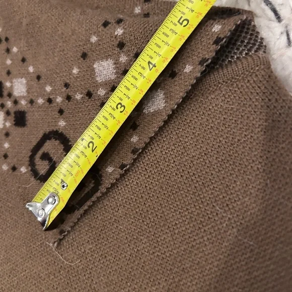 VINTAGE GUCCI SHAWL - Picture 9 of 10